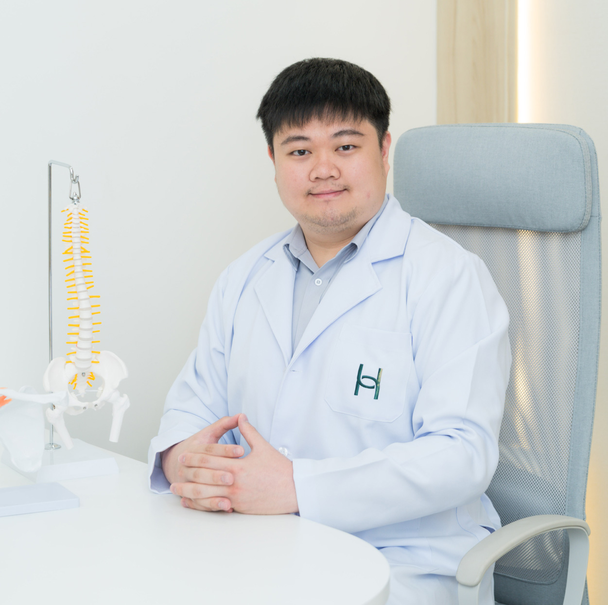 Dr.Bomb หมอบอม